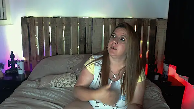 Snapshot of Jessi_jones chatting on 25, 3, 2026 Jessi jones online show from 25, 3, 2026