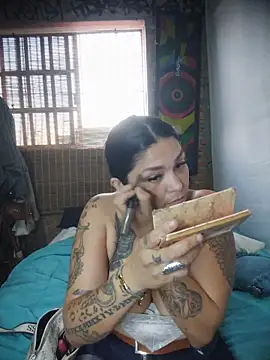 Snapshot of Cristal_queen_ chatting on 31, 3, 2026 Cristal queen online show from 31, 3, 2026