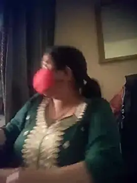 Snapshot of Tanya_7 chatting on 14, 4, 2026 Tanya 7 online show from 14, 4, 2026