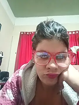 Snapshot of Miss_Chloe91 chatting on 6, 5, 2026 Miss Chloe91 online show from 6, 5, 2026