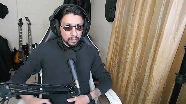 Snapshot of AntuanSV chatting on 28, 3, 2026 AntuanSV online show from 28, 3, 2026