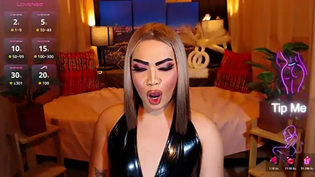 Snapshot of MISTIFYINGSABRINA chatting on 4, 7, 2026 MISTIFYINGSABRINA online show from 4, 7, 2026