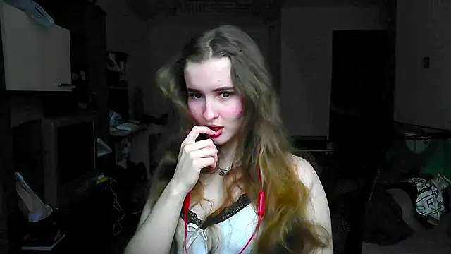 Adelinevibe online show from 1, 3, 2026