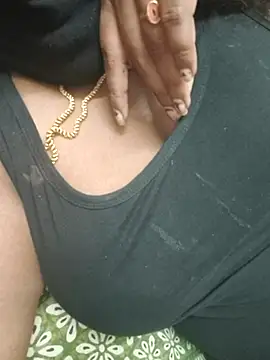 hotbabyyC online show from 25, 2, 2026