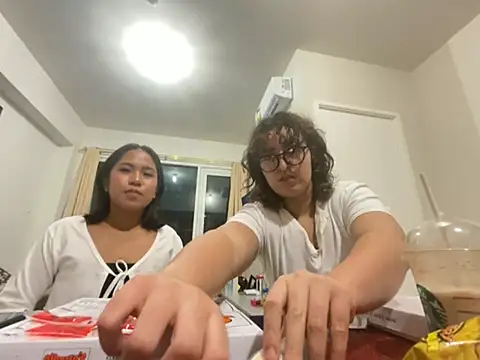 Snapshot of yassiestar chatting on 9, 3, 2026 yassiestar online show from 9, 3, 2026