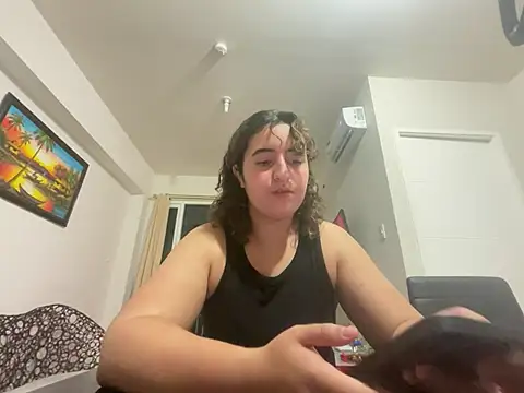 Snapshot of yassiestar chatting on 13, 3, 2026 yassiestar online show from 13, 3, 2026