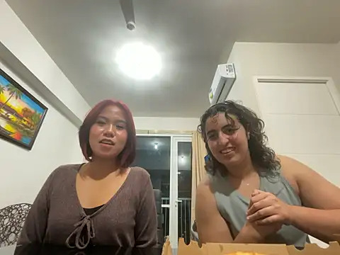 Snapshot of yassiestar chatting on 23, 3, 2026 yassiestar online show from 23, 3, 2026