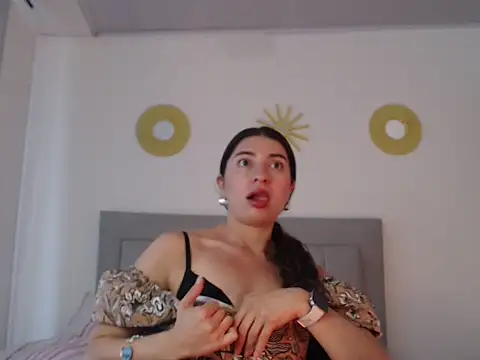 Snapshot of Julietaamado chatting on 20, 4, 2026 Julietaamado online show from 20, 4, 2026