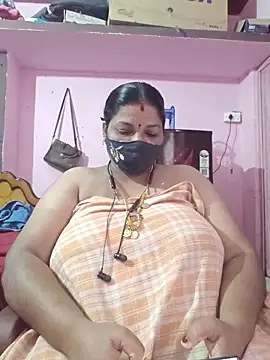 Snapshot of tamil_lathikaaa chatting on 2, 7, 2026 tamil lathikaaa online show from 2, 7, 2026