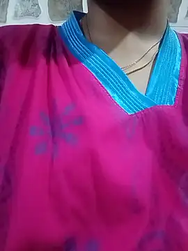 Snapshot of aisha_67 chatting on 10, 7, 2026 aisha 67 online show from 10, 7, 2026