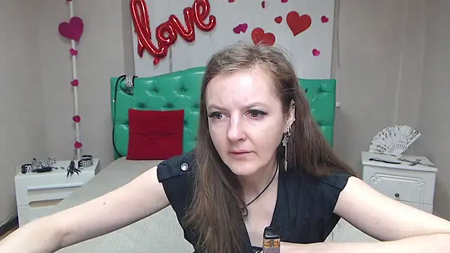 Snapshot of MeganPirs chatting on 25, 4, 2026 MeganPirs online show from 25, 4, 2026