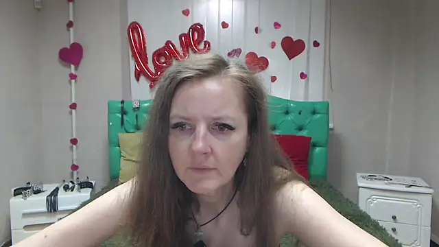 Snapshot of MeganPirs chatting on 17, 5, 2026 MeganPirs online show from 17, 5, 2026