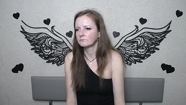 Snapshot of MeganPirs chatting on 19, 5, 2026 MeganPirs online show from 19, 5, 2026