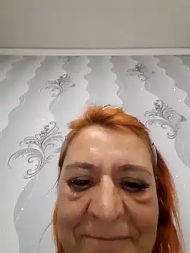 Belowa7364 online show from 15, 4, 2026