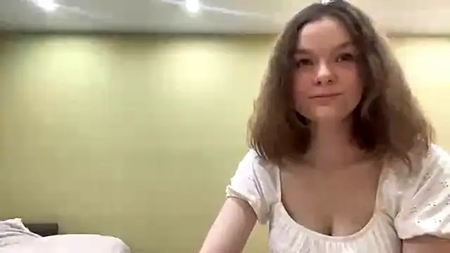 Snapshot of AliveCute chatting on 1, 3, 2026 AliveCute online show from 1, 3, 2026