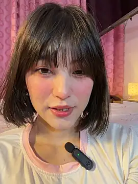 Snapshot of AitanaJhons_ chatting on 13, 4, 2026 AitanaJhons online show from 13, 4, 2026