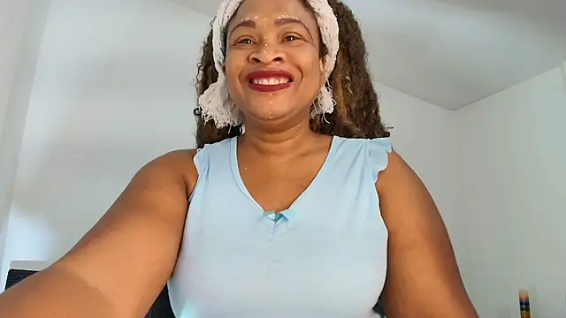 luxy benet online show from 18, 3, 2026