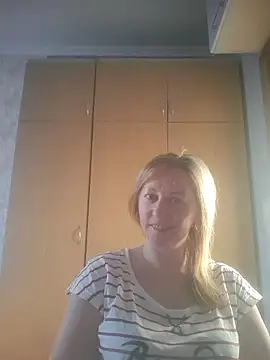 Snapshot of ChristinaYork chatting on 7, 5, 2026 ChristinaYork online show from 7, 5, 2026