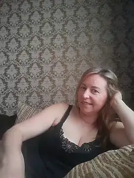 Snapshot of ChristinaYork chatting on 8, 5, 2026 ChristinaYork online show from 8, 5, 2026