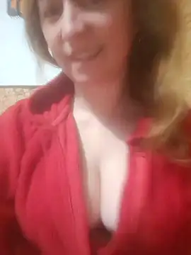 Snapshot of ChristinaYork chatting on 10, 5, 2026 ChristinaYork online show from 10, 5, 2026