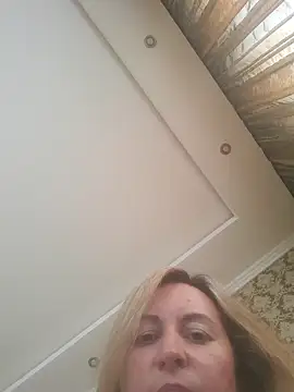 Snapshot of ChristinaYork chatting on 20, 5, 2026 ChristinaYork online show from 20, 5, 2026