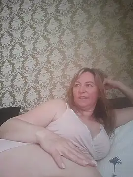 Snapshot of ChristinaYork chatting on 1, 6, 2026 ChristinaYork online show from 1, 6, 2026