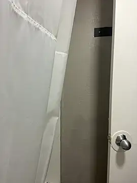 Loopsies online show from 15, 4, 2026