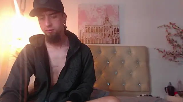 Snapshot of Rommen_N_Zoe chatting on 3, 5, 2026 Rommen N Zoe online show from 3, 5, 2026