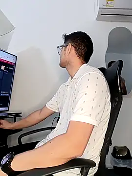 ritzabeth daniel online show from 25, 3, 2026