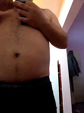 Snapshot of Enzo9911 chatting on 4, 3, 2026 Enzo9911 online show from 4, 3, 2026