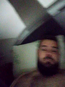 Snapshot of Enzo9911 chatting on 7, 4, 2026 Enzo9911 online show from 7, 4, 2026