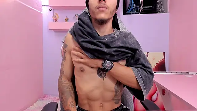 DanteLuxx online show from 18, 4, 2026