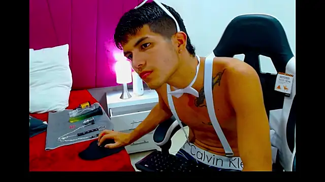 pipe hot04 online show from 12, 3, 2026