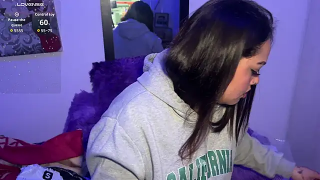 Snapshot of tokio-co chatting on 9, 4, 2026 tokio-co online show from 9, 4, 2026