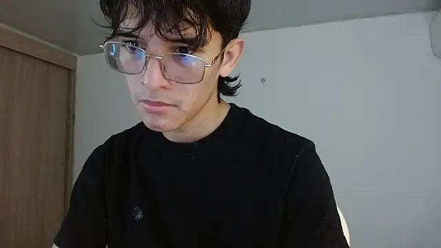 noah millerx online show from 21, 6, 2026