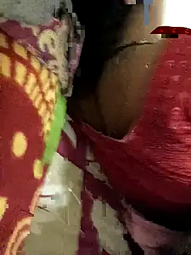 Nude-couple2 online show from 1, 3, 2026