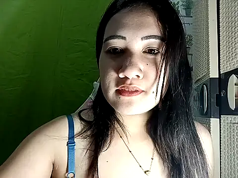 Snapshot of missrica13 chatting on 11, 3, 2026 missrica13 online show from 11, 3, 2026