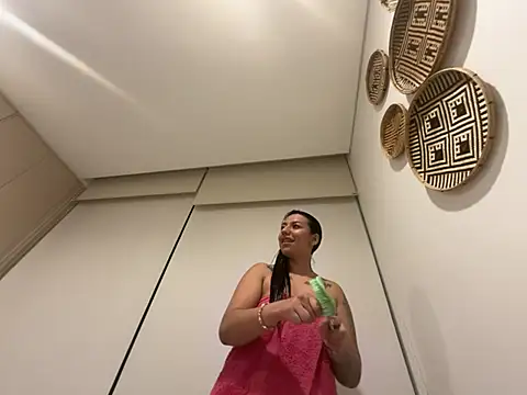 Snapshot of Doll_Channelx chatting on 7, 4, 2026 Doll Channelx online show from 7, 4, 2026