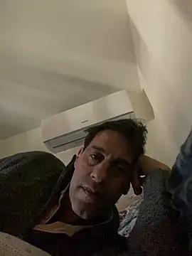 Snapshot of Alessandro7979 chatting on 29, 3, 2026 Alessandro7979 online show from 29, 3, 2026