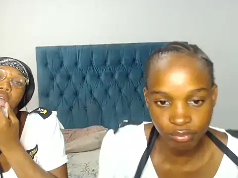 Snapshot of CooperHott chatting on 26, 2, 2026 CooperHott online show from 26, 2, 2026