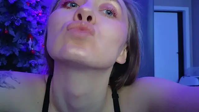 Snapshot of Cute_Auggie8 chatting on 20, 5, 2026 Cute Auggie8 online show from 20, 5, 2026
