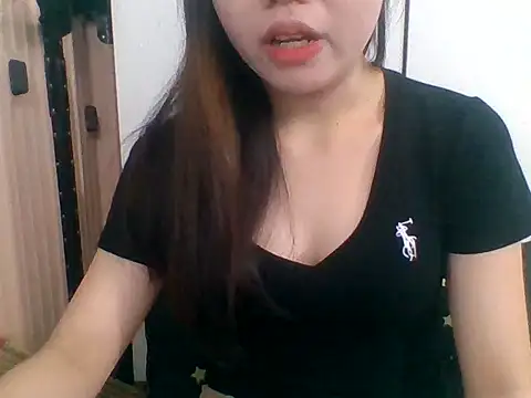 Snapshot of kiraa-007 chatting on 12, 4, 2026 kiraa-007 online show from 12, 4, 2026