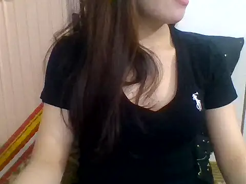 Snapshot of kiraa-007 chatting on 17, 4, 2026 kiraa-007 online show from 17, 4, 2026