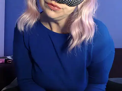 Snapshot of Gin_Pink chatting on 9, 4, 2026 Gin Pink online show from 9, 4, 2026