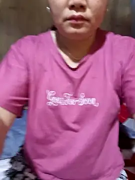 Snapshot of phay79 chatting on 26, 5, 2026 phay79 online show from 26, 5, 2026