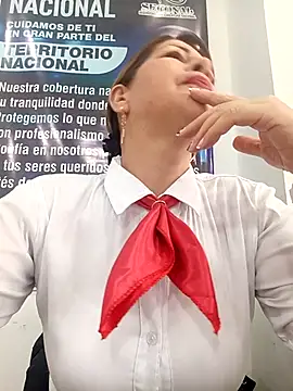 Snapshot of LORENA--01 chatting on 4, 3, 2026 LORENA--01 online show from 4, 3, 2026