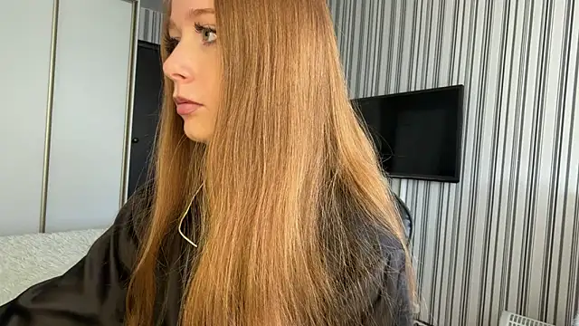 Snapshot of Emily_Rass_ chatting on 24, 3, 2026 Emily Rass online show from 24, 3, 2026