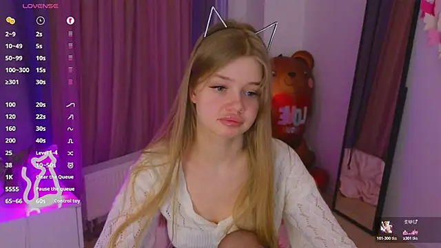 Snapshot of belrinaa chatting on 7, 4, 2026 belrinaa online show from 7, 4, 2026