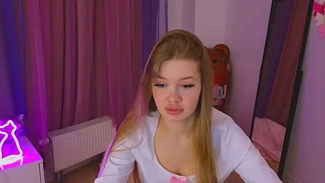 Snapshot of belrinaa chatting on 22, 4, 2026 belrinaa online show from 22, 4, 2026