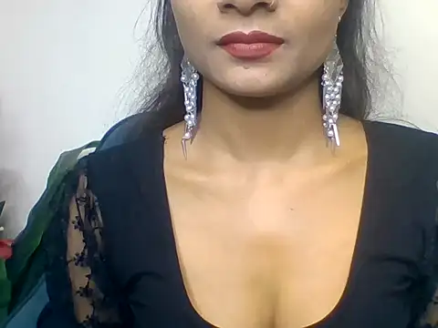 Snapshot of Indian_Sara chatting on 8, 3, 2026 Indian Sara online show from 8, 3, 2026